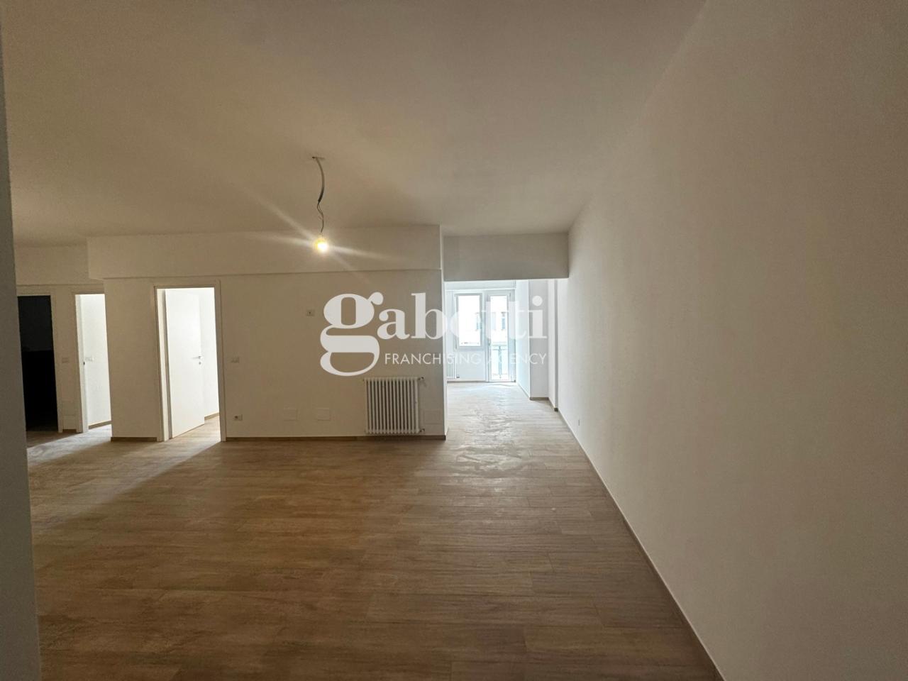appartamento in vendita a Bologna in zona Quartiere Porto