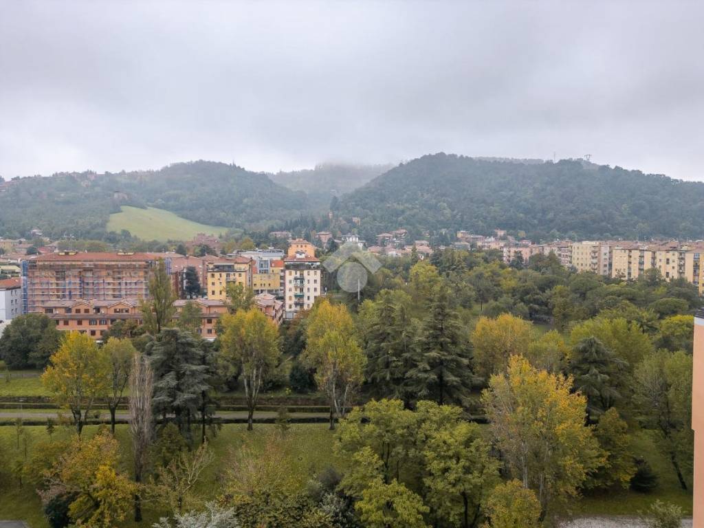 appartamento in vendita a Bologna