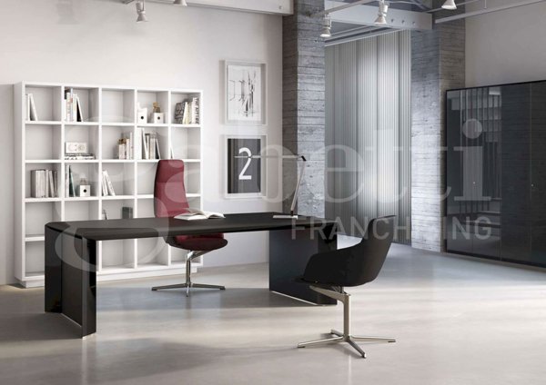 ufficio in vendita a Bologna in zona Santo Stefano