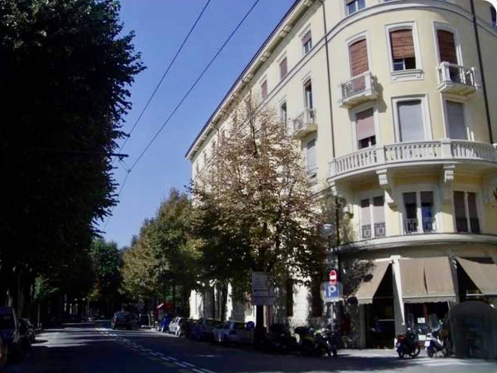 appartamento in vendita a Bologna in zona Centro Storico