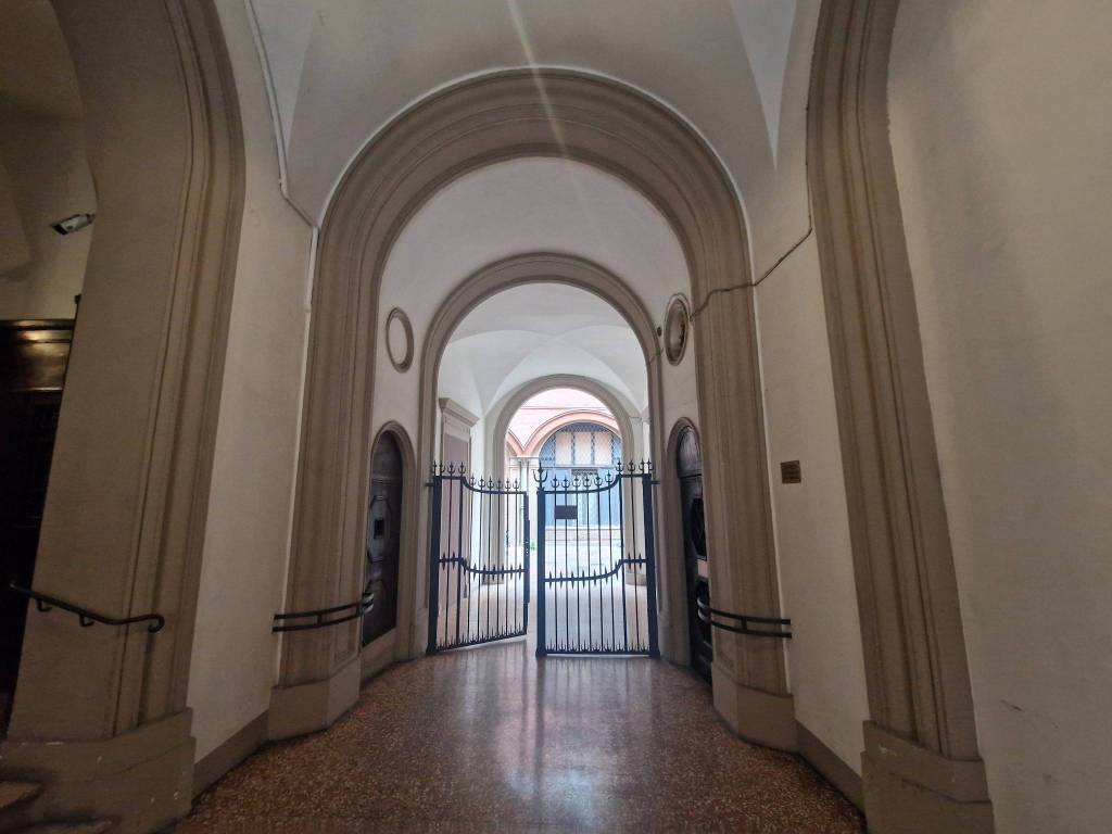 appartamento in vendita a Bologna in zona Centro Storico