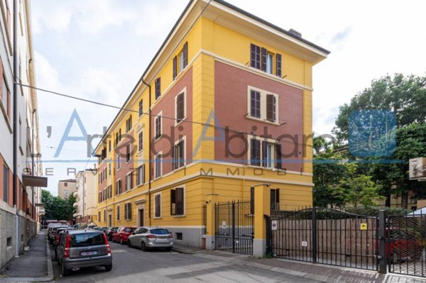 appartamento in vendita a Bologna in zona Saffi