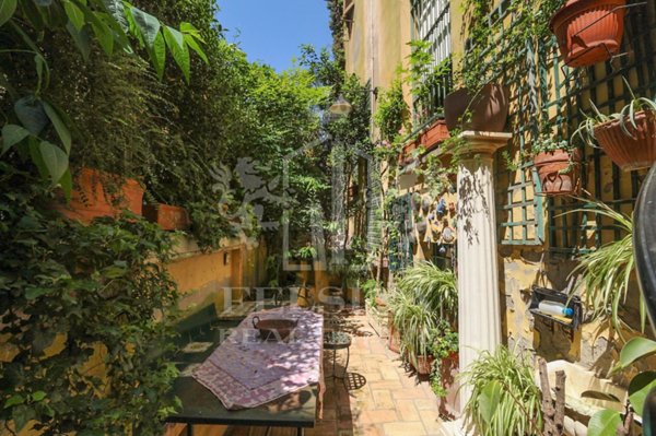 appartamento in vendita a Bologna in zona Santo Stefano