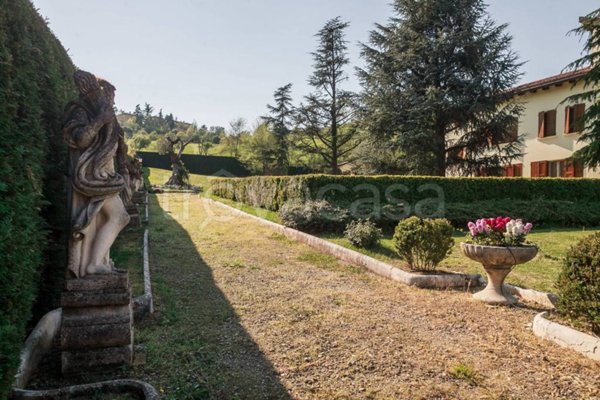 casa indipendente in vendita a Bologna in zona Saragozza