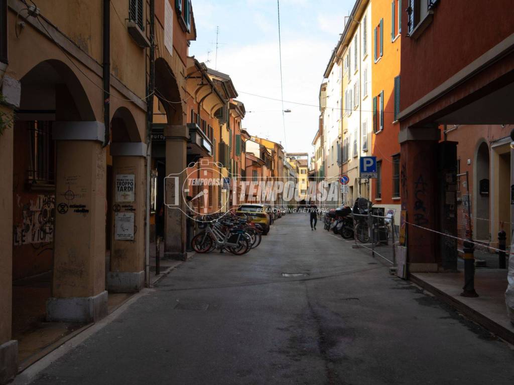 appartamento in vendita a Bologna in zona Centro Storico