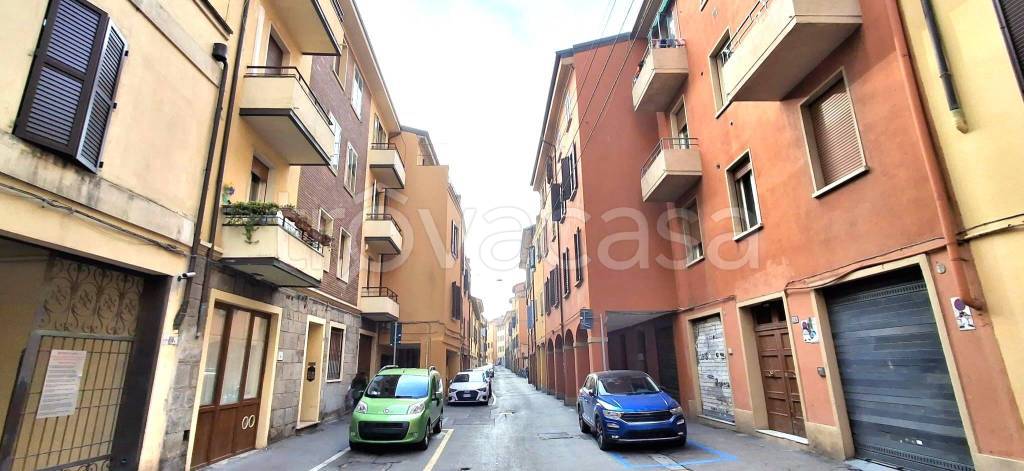 appartamento in vendita a Bologna in zona San Vitale