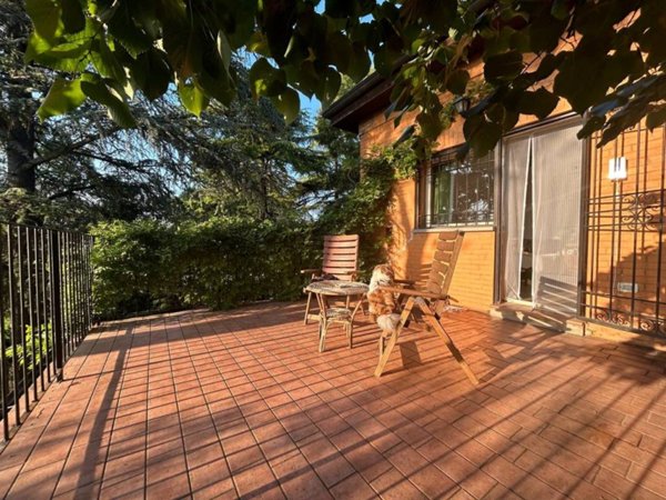 casa indipendente in vendita a Bologna in zona Saragozza