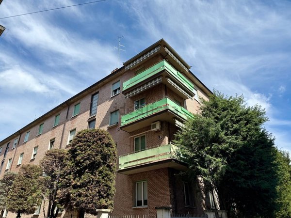 appartamento in vendita a Bologna in zona Saffi