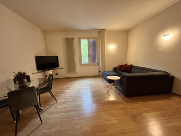appartamento in vendita a Bologna in zona Santo Stefano