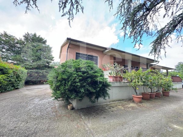 casa indipendente in vendita a Bologna in zona Aeroporto