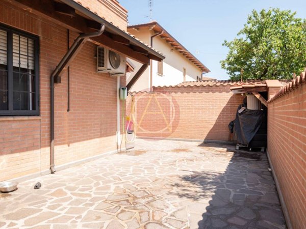 appartamento in vendita a Bologna in zona Quartiere Navile