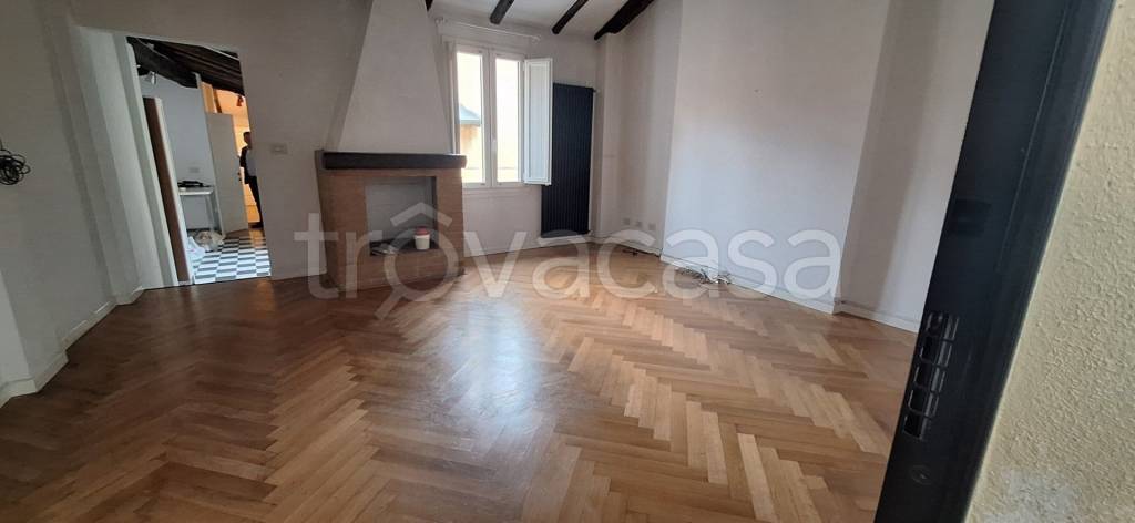 appartamento in vendita a Bologna in zona Santo Stefano