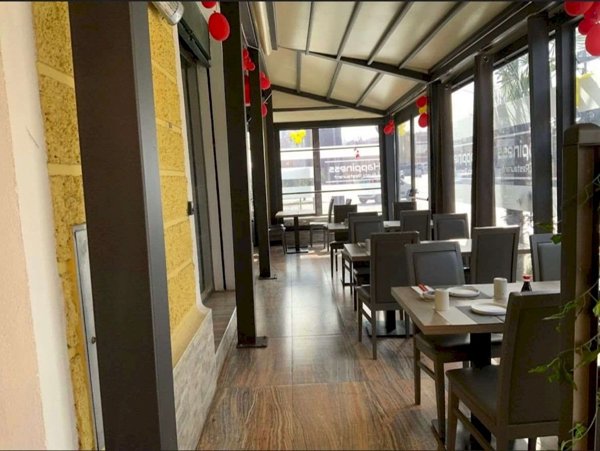 locale commerciale in vendita a Bologna in zona Lame