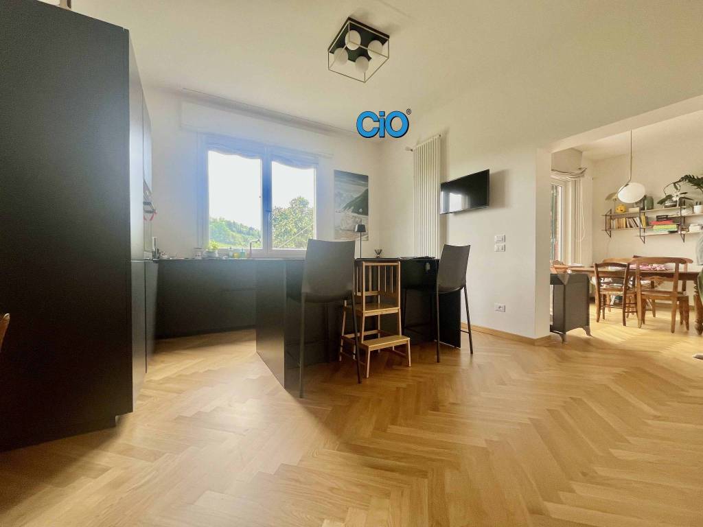 appartamento in vendita a Bologna in zona Santo Stefano