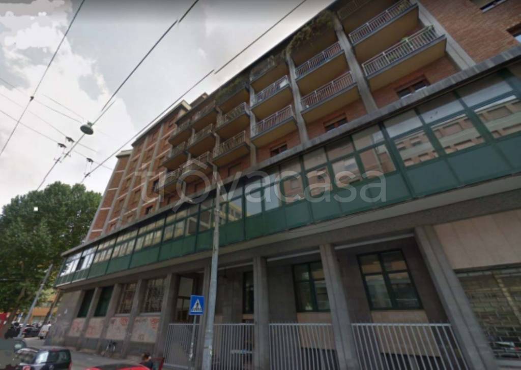appartamento in vendita a Bologna in zona Quartiere Porto