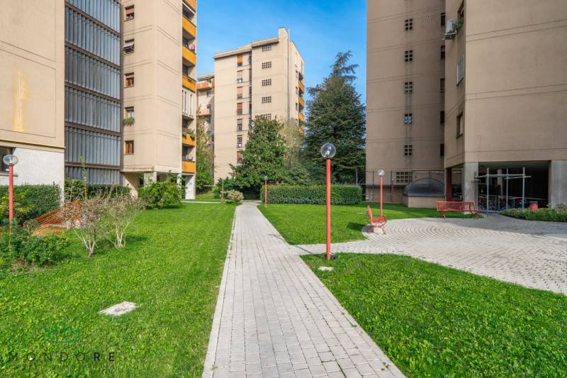 appartamento in vendita a Bologna in zona Saffi