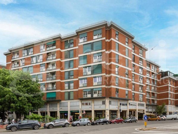 appartamento in vendita a Bologna in zona Santo Stefano
