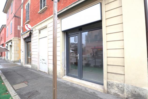 locale commerciale in vendita a Bologna in zona Borgo Panigale