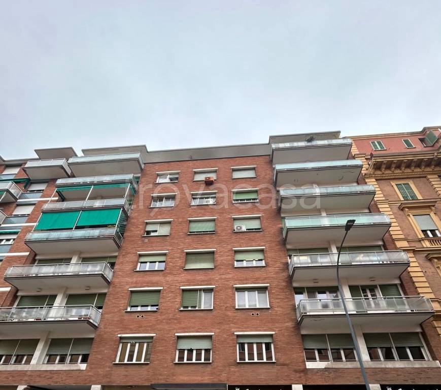 appartamento in vendita a Bologna in zona Quartiere Porto