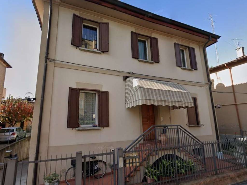 casa indipendente in vendita a Bologna in zona Bolognina