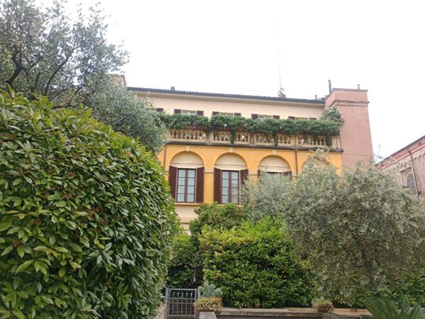appartamento in vendita a Bologna in zona Centro Storico