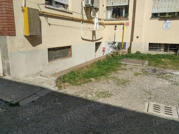 locale di sgombero in vendita a Bologna in zona Aeroporto