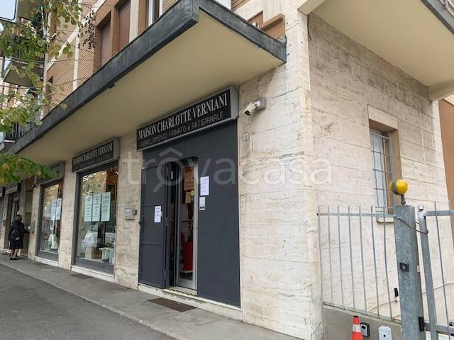 quadrivano in vendita a Bologna in zona Quartiere Navile