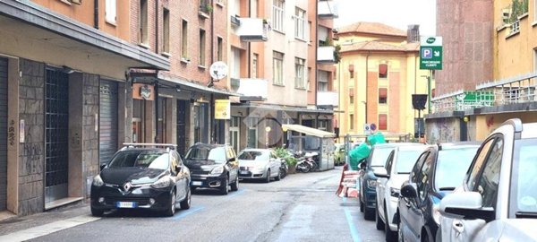 negozio in vendita a Bologna in zona Centro Storico