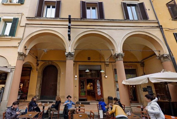 appartamento in vendita a Bologna in zona Centro Storico