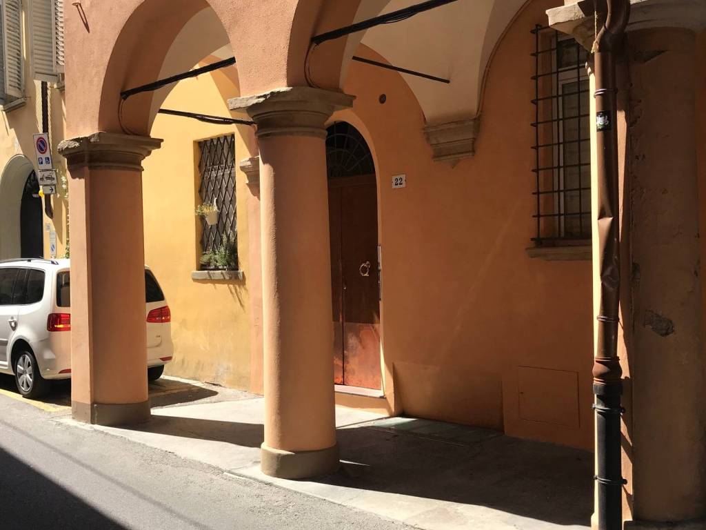 appartamento in vendita a Bologna