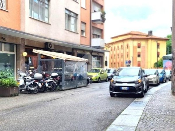 negozio in vendita a Bologna