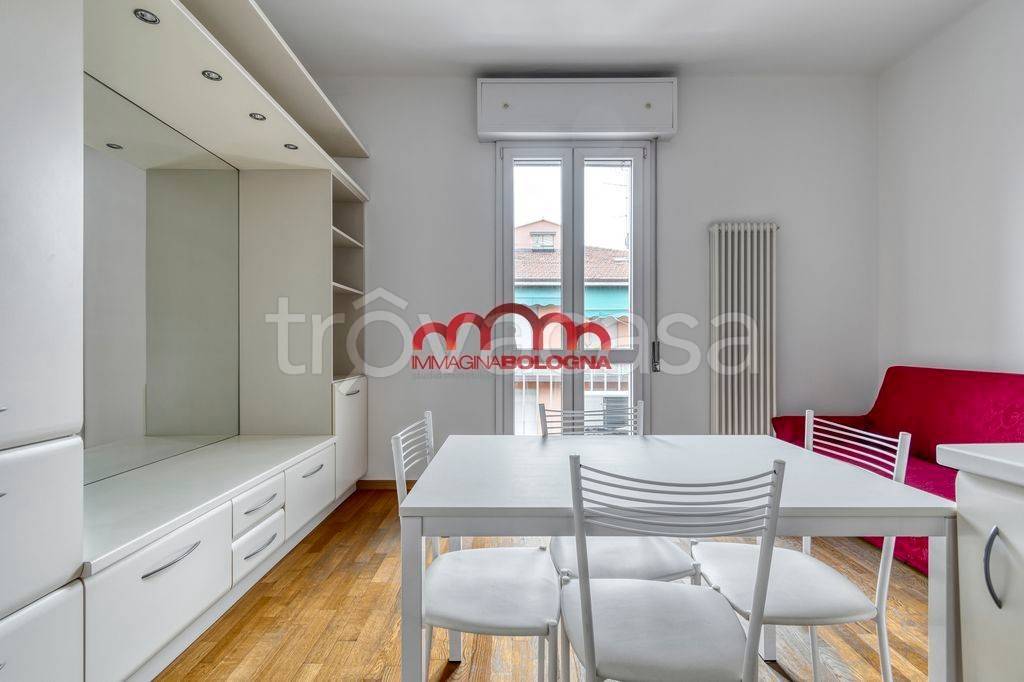 appartamento in vendita a Bologna in zona San Vitale