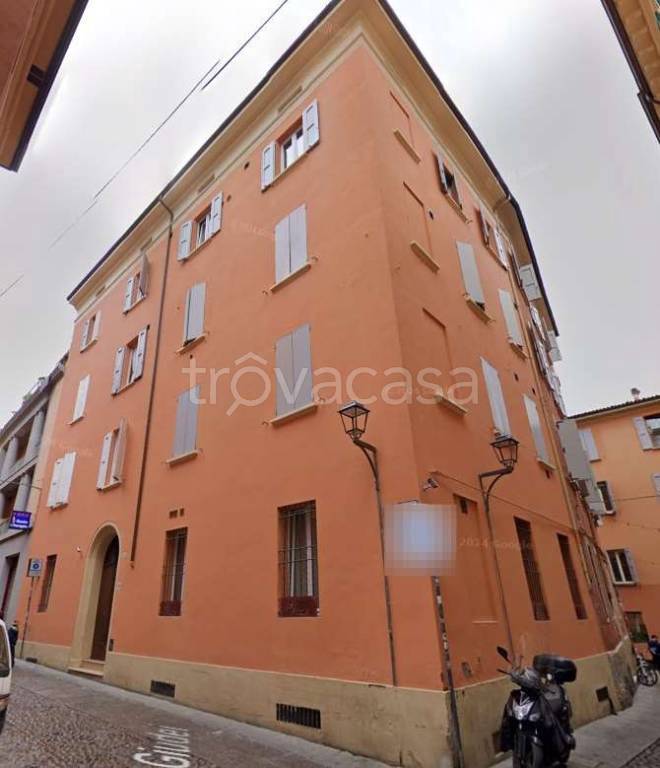 appartamento in vendita a Bologna in zona Centro Storico