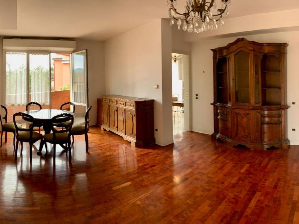appartamento in vendita a Bologna in zona San Vitale