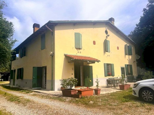 casa indipendente in vendita a Bologna in zona Colli