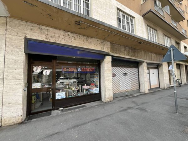 negozio in vendita a Bologna in zona Saffi