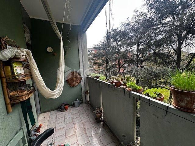 appartamento in vendita a Bologna in zona Reno