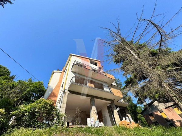 appartamento in vendita a Bologna in zona Santo Stefano