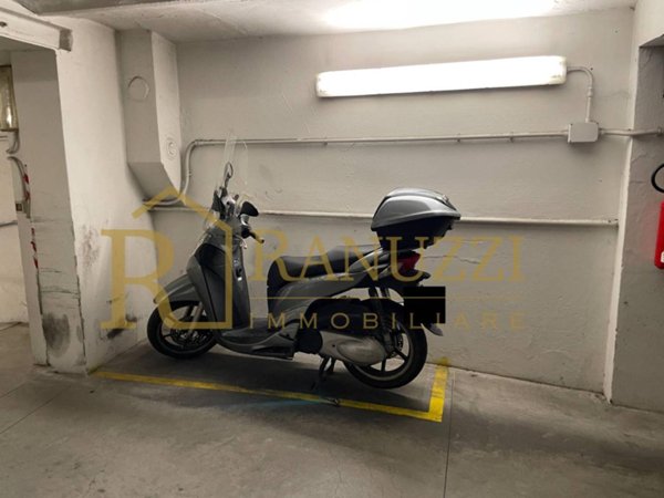 negozio in vendita a Bologna in zona Centro Storico
