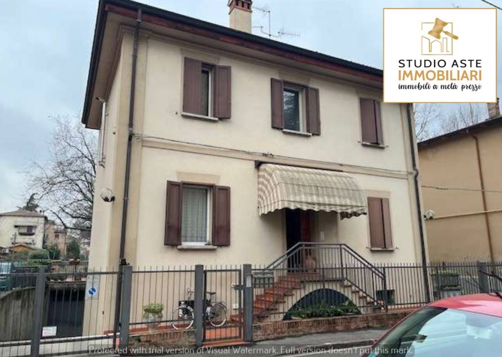 casa indipendente in vendita a Bologna in zona Bolognina