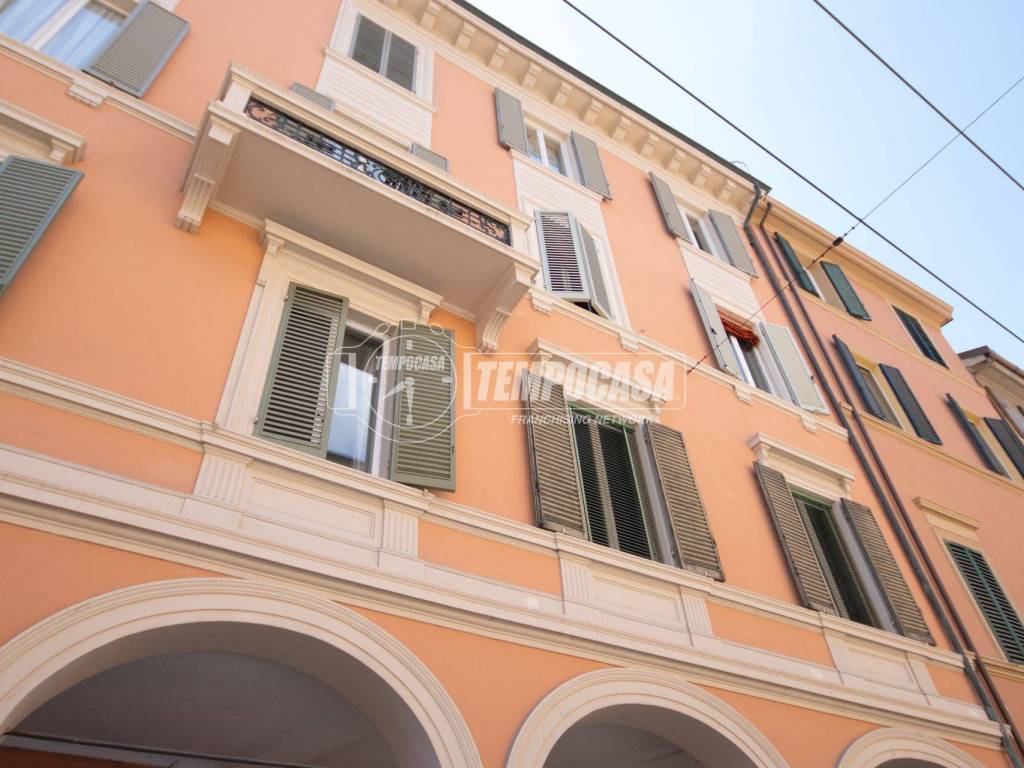 appartamento in vendita a Bologna in zona Santo Stefano