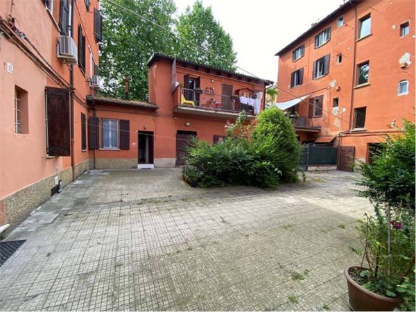 appartamento in vendita a Bologna in zona San Vitale