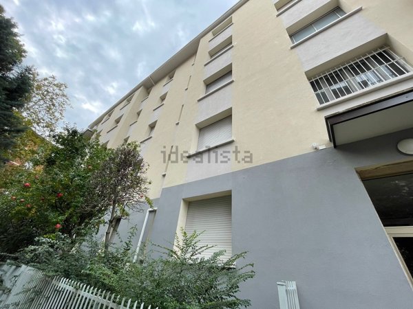 appartamento in vendita a Bologna in zona Saragozza