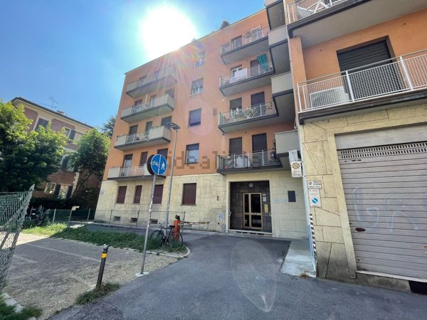 appartamento in vendita a Bologna in zona Saragozza