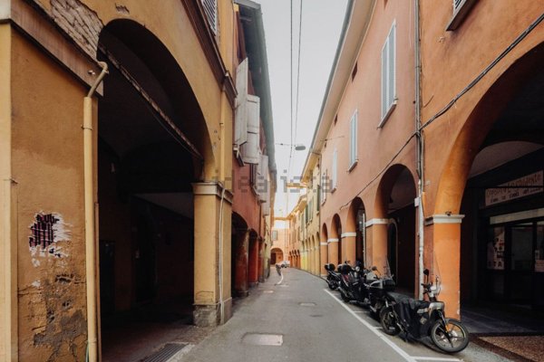 appartamento in vendita a Bologna in zona San Vitale