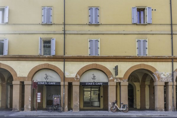 bivano in vendita a Bologna in zona Saragozza