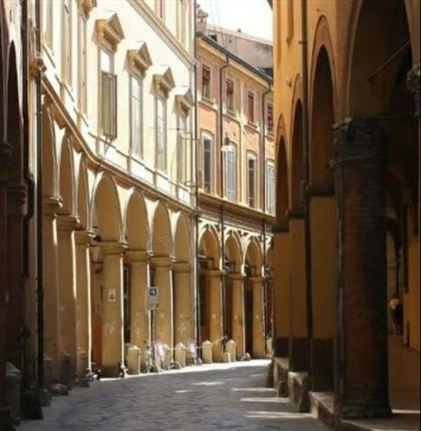 appartamento in vendita a Bologna in zona Centro Storico