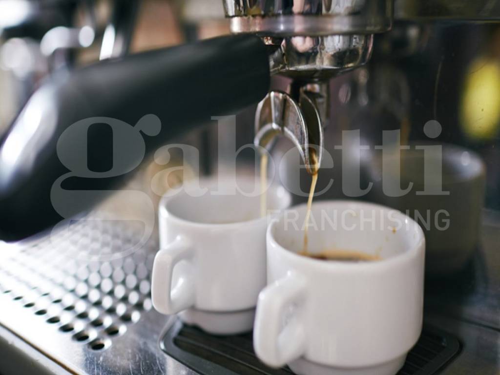 negozio in vendita a Bologna in zona Bolognina
