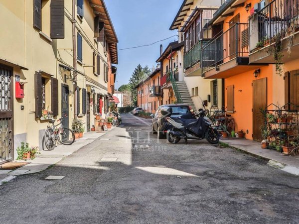 casa indipendente in vendita a Bologna in zona Corticella