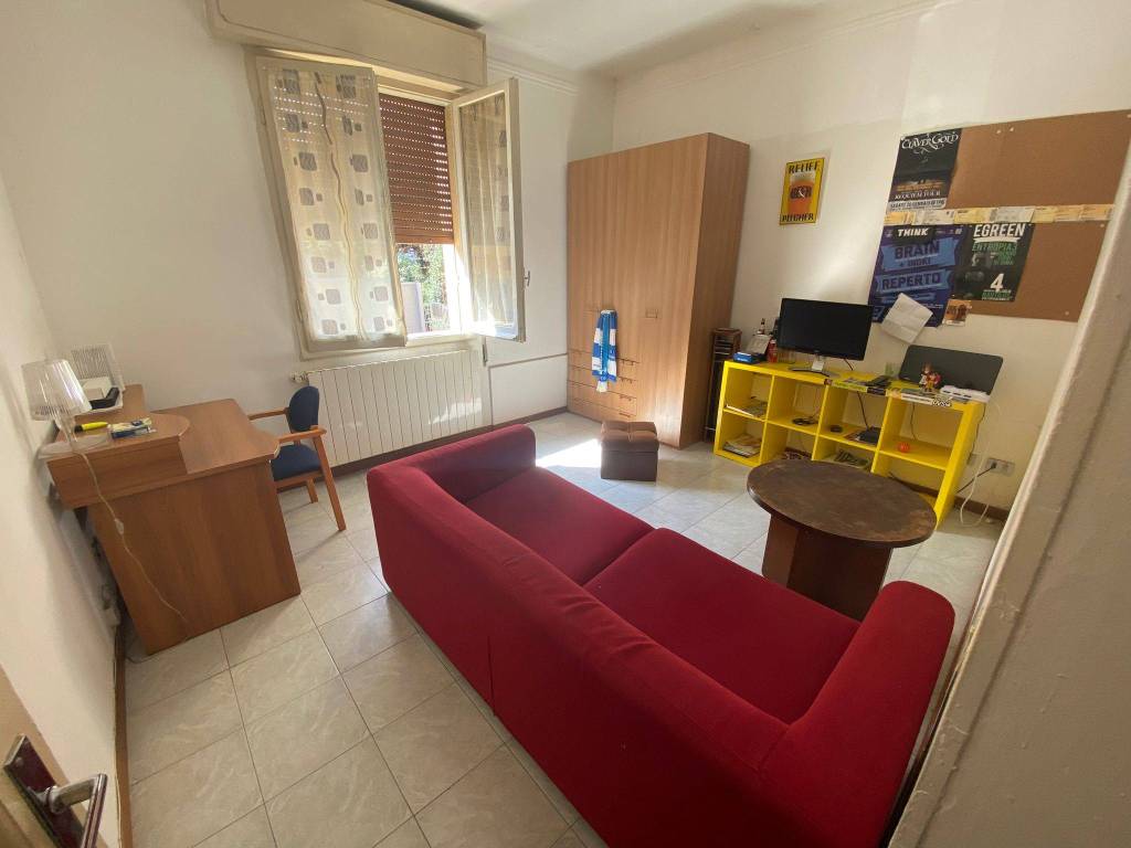 appartamento in vendita a Bologna in zona Saragozza
